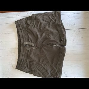 Lululemon green shorts